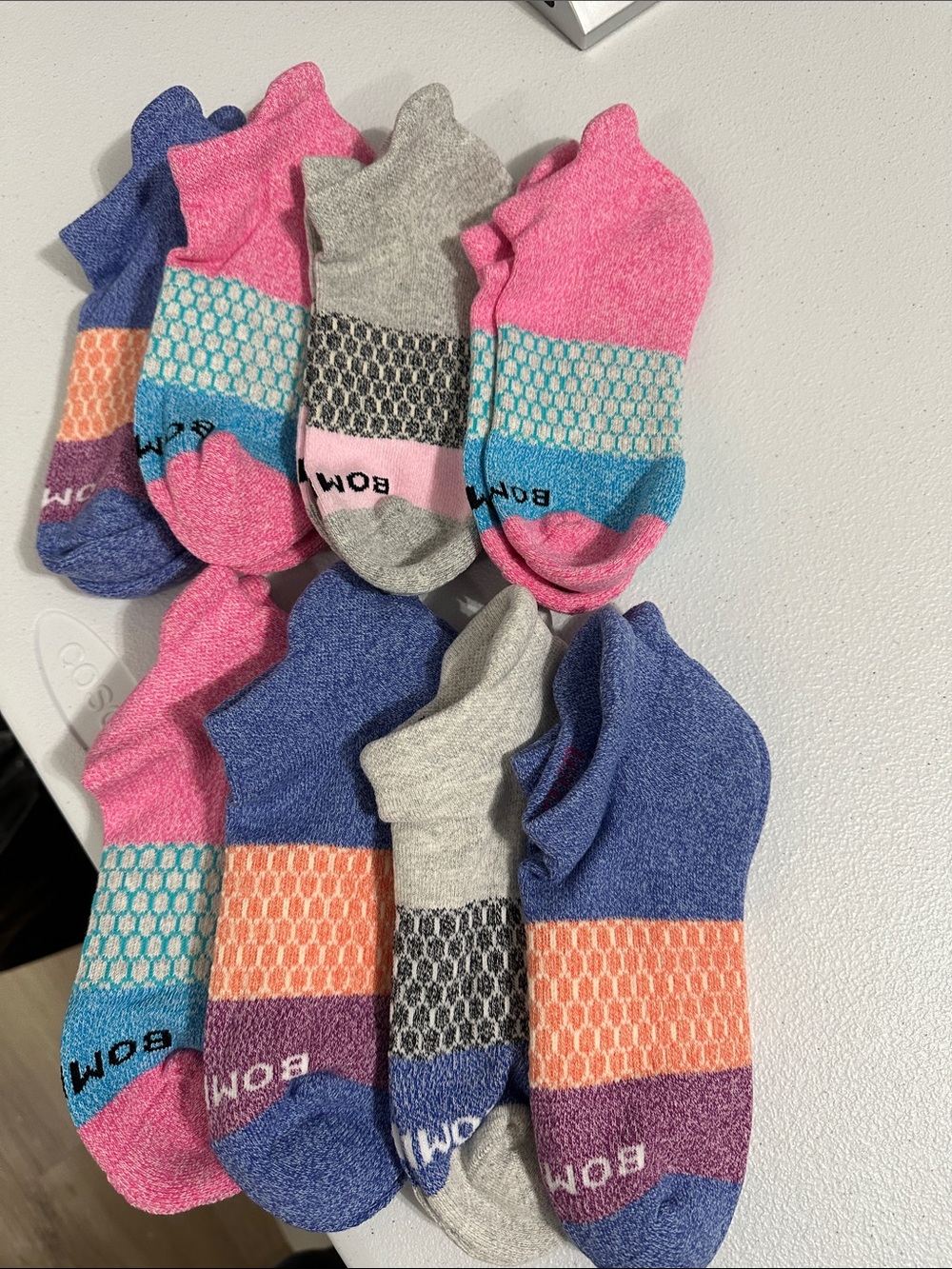 Bombas Low-Cut Athletic Socks — Pink, Blue, Gray, Orange